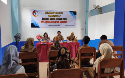 Sinergi Peningkatan Mutu: SMK Unggulan Terpadu Surabaya Jalani Evaluasi Kinerja Kepala Sekolah